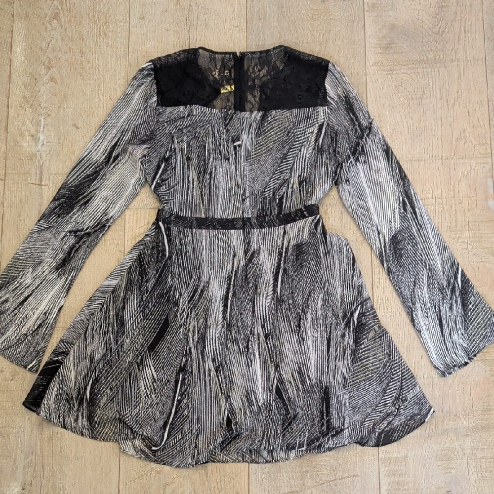 Guess Los Angeles Black Long Sleeve Dress Size 0 - Picture 5 of 10